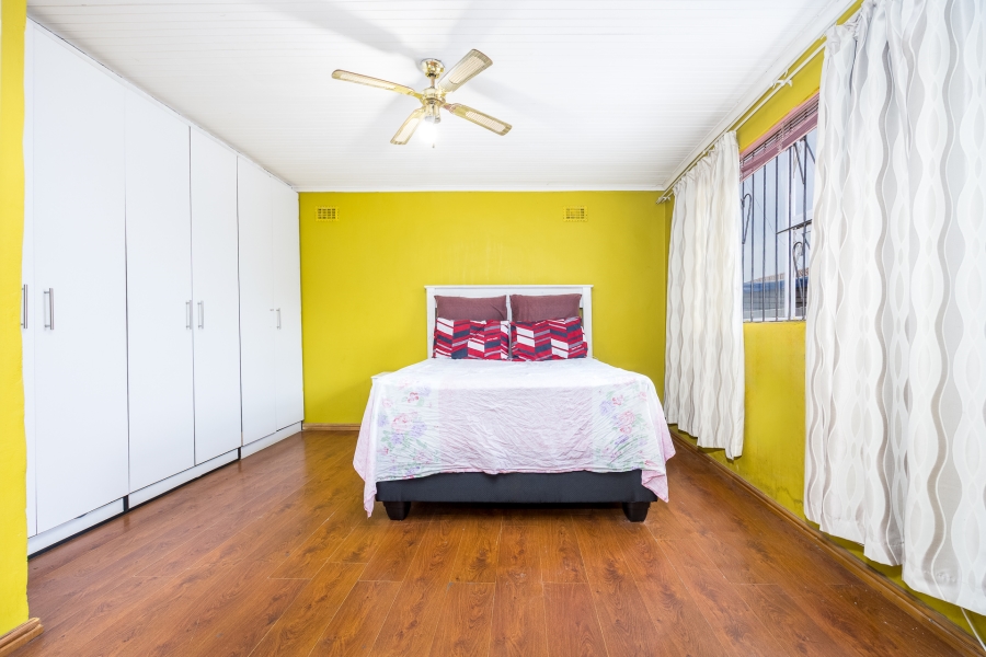 4 Bedroom Property for Sale in Devon Park Village Western Cape